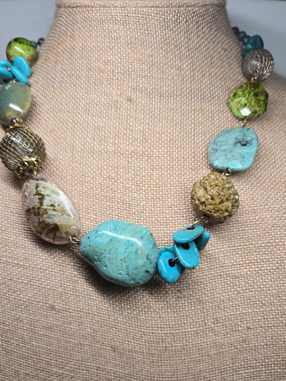 Treska Turquoise and Lime Green Acrylic Necklace